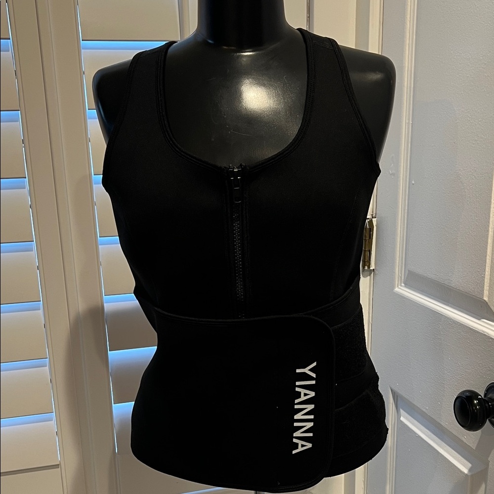 Yianna Black Zip Front Waist Trainer Tank